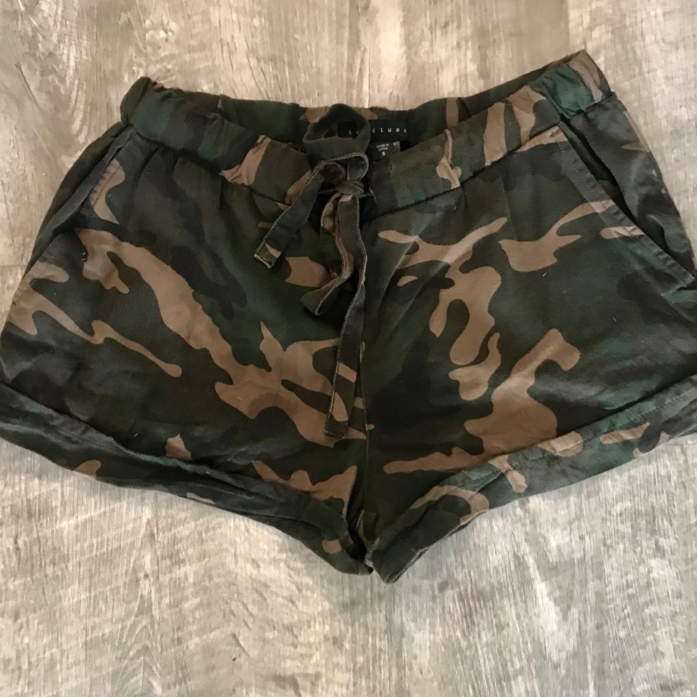 Today Sale Only! ⚡️⚡️•Sanctuary• Camouflage Shorts